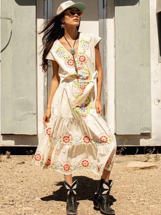 Sendero Provisions Co. Dresses & Skirts - Sendero Provisions The Emelia Dress Small Western Maxi Dress Floral Embroidery
